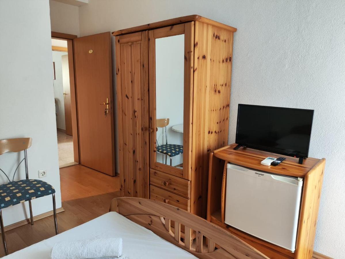 Villa Niko Podstrana Exteriör bild