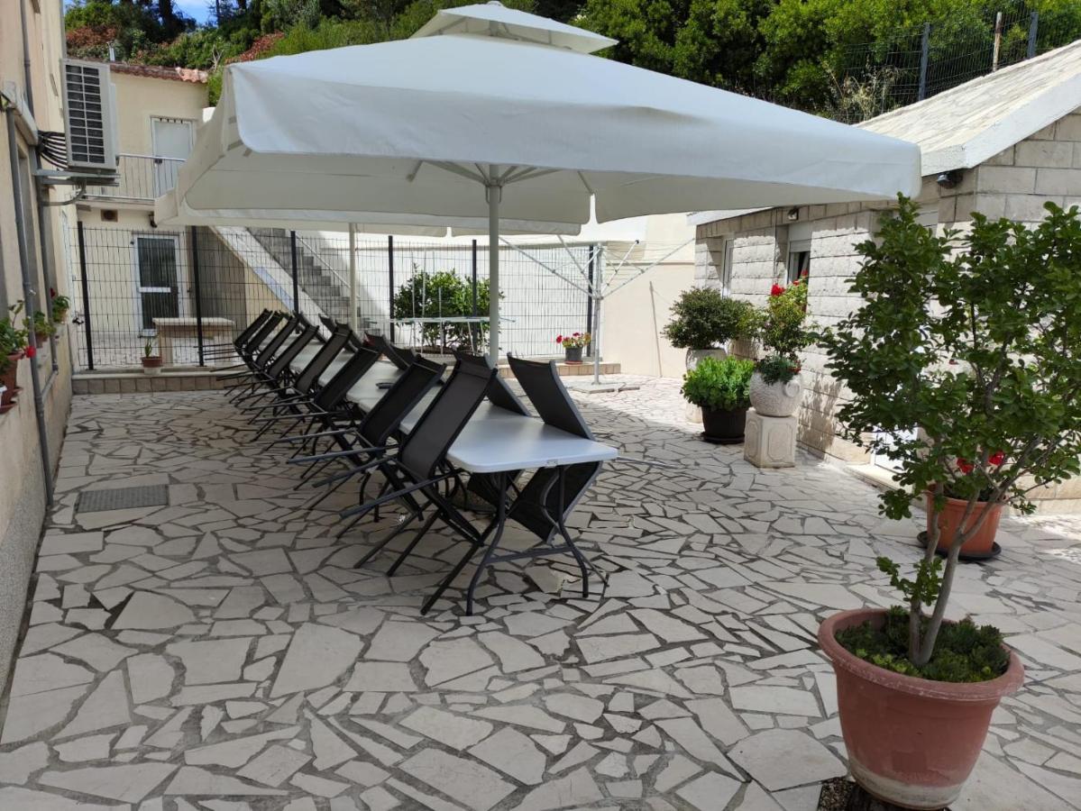 Villa Niko Podstrana Exteriör bild