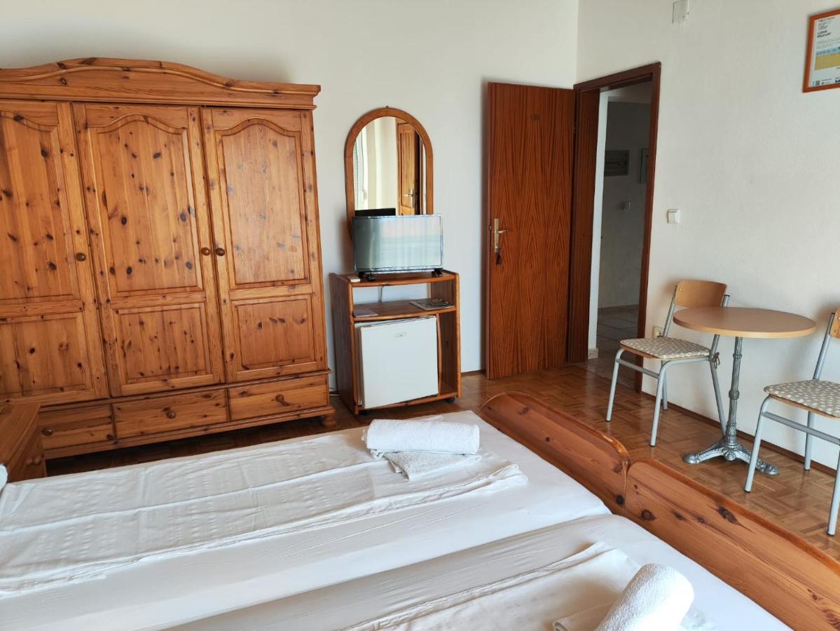 Villa Niko Podstrana Exteriör bild